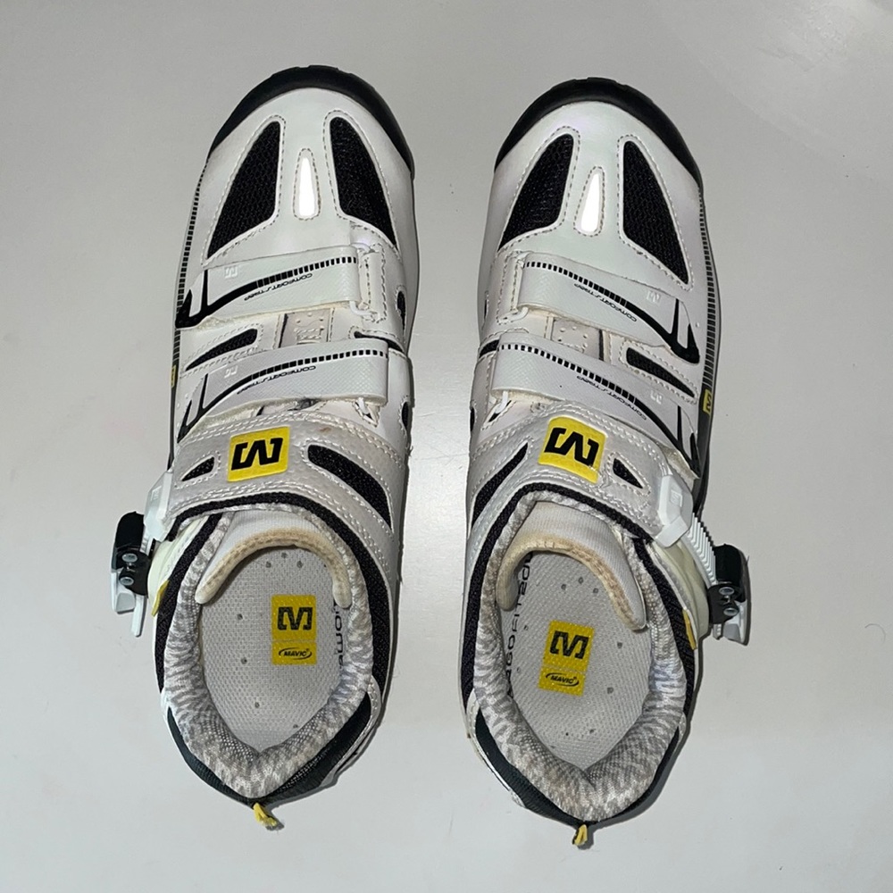 Magic Cycling Shoes Women’s 8